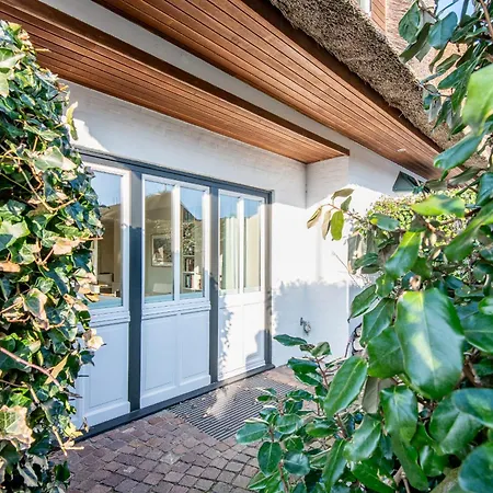 Haus Strandweg 10 Whg 1 * Sylt
