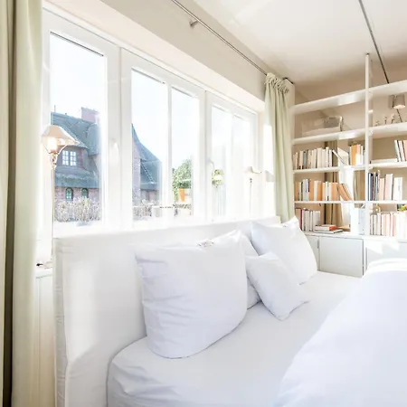 Haus Strandweg 10 Whg 1 *